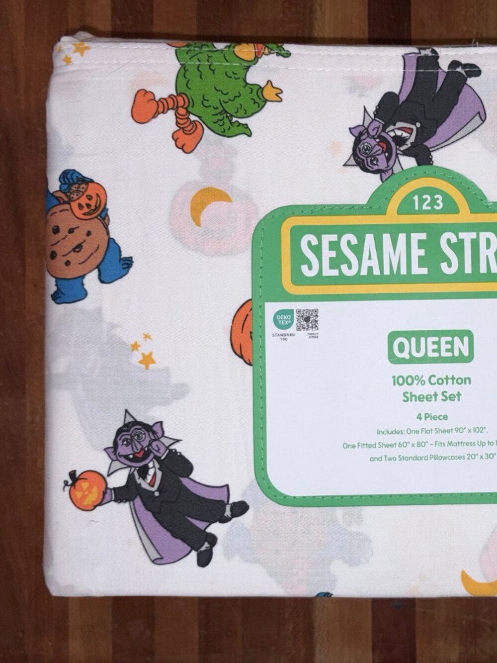 Sesame Street 100% Cotton Halloween Queen Size Sheet Set BERT ERNIE COOKIE